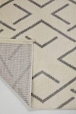 Velar 3609 Krem - Modern Çizgilerle Krem Zeminli Halı Tasarımı - Görsel 4